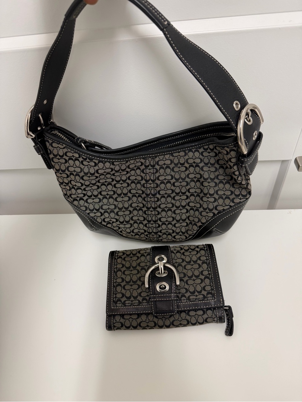 Black‎ and Grey Coach Soho bag and purse set - Picture 12 of 13